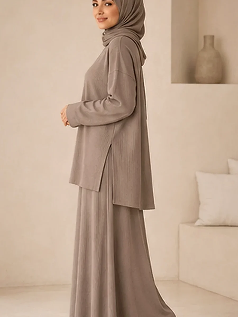 Adora Ribbed Set – Mink – Seitenansicht | ZAVRYNE