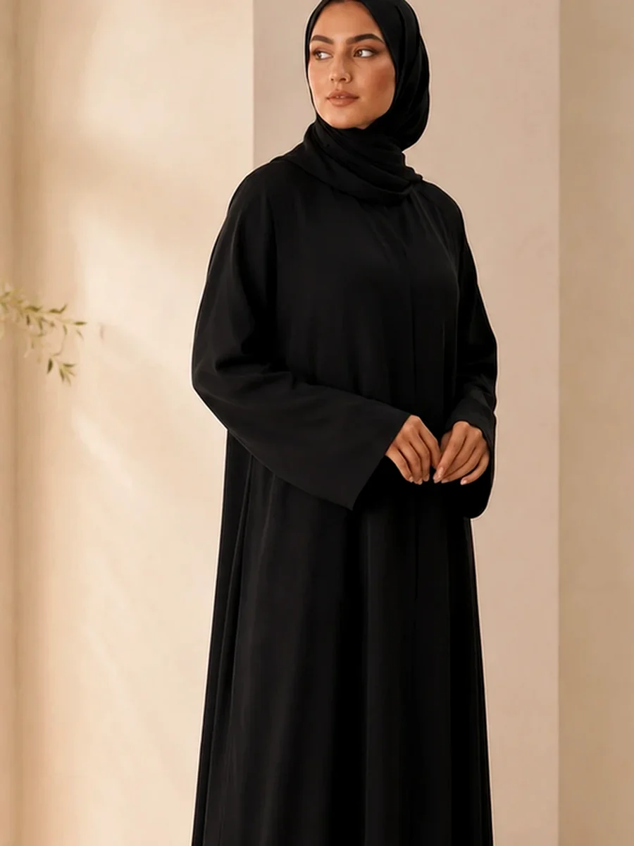 Basic Abaya Sima – Schwarz – Detailansicht | ZAVRYNE