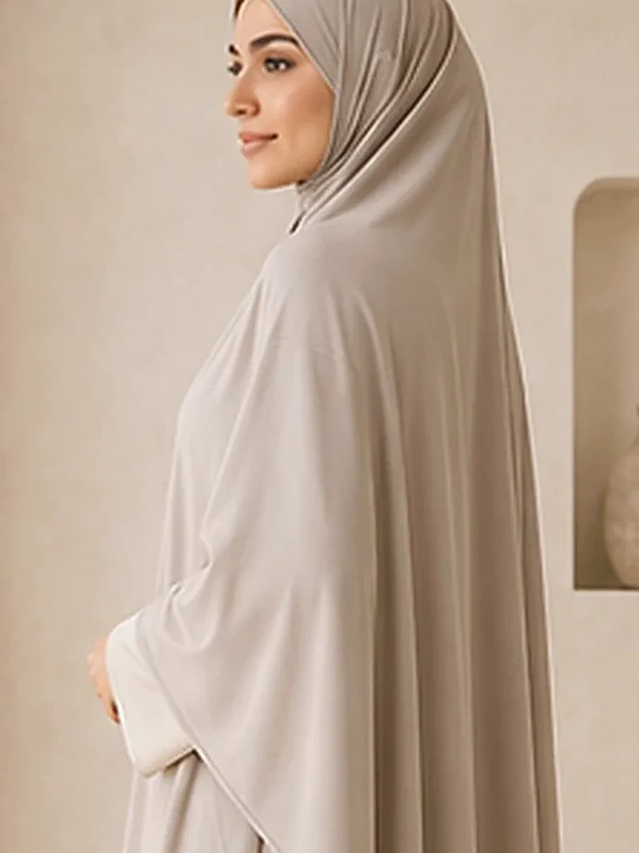 Jersey Bamboo Khimar – Medium Stone – Detailansicht | ZAVRYNE