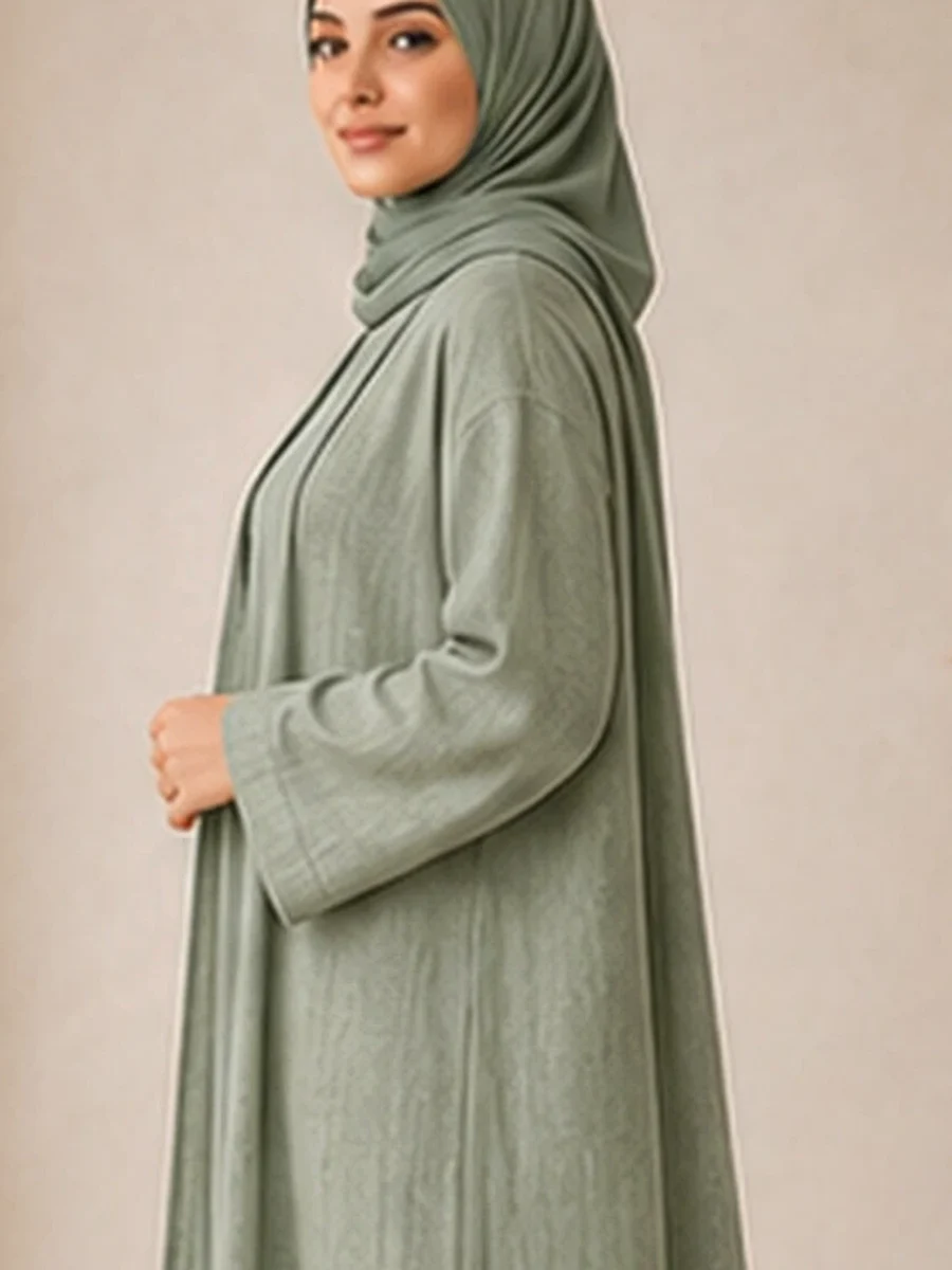 Layal Linen Abaya Set – Green – Detailansicht | ZAVRYNE