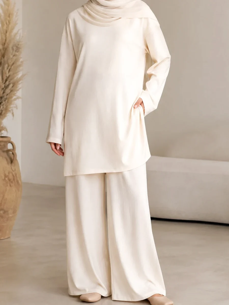 Noor Zweiteiler – Creme – Rückansicht | ZAVRYNE