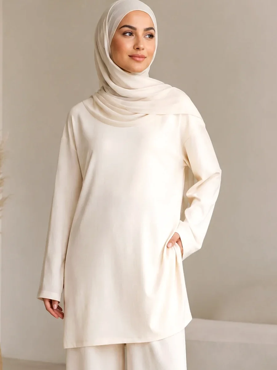 Noor Zweiteiler – Creme – Seitenansicht | ZAVRYNE