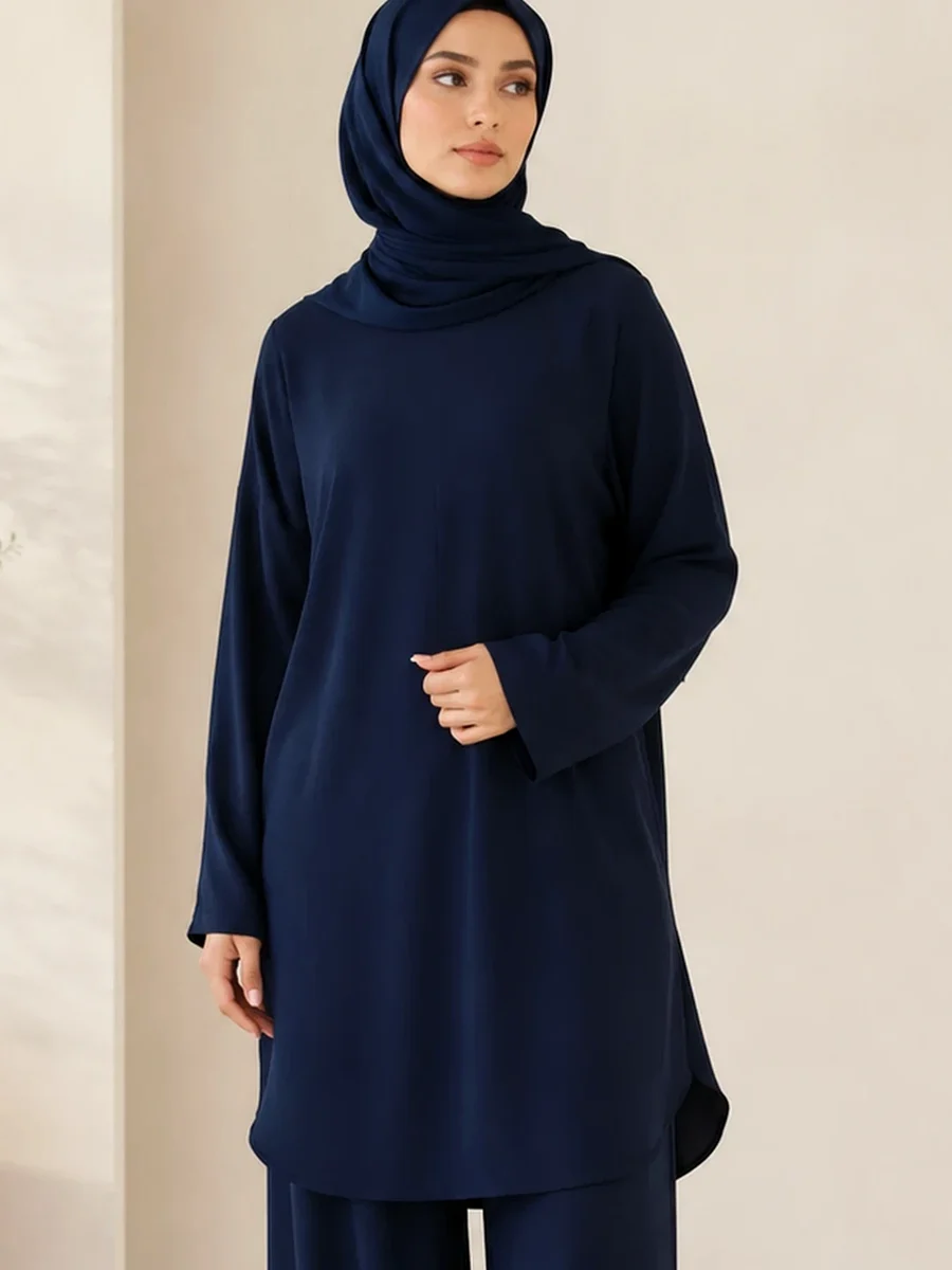 Noor Zweiteiler – Nachtblau – Seitenansicht | ZAVRYNE