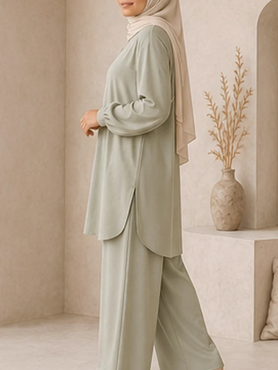 Vella Set – Light Sage – Seitenansicht | ZAVRYNE