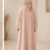 Muslin Abaya Manal – Puderrosa – Detailansicht | ZAVRYNE Deutschland